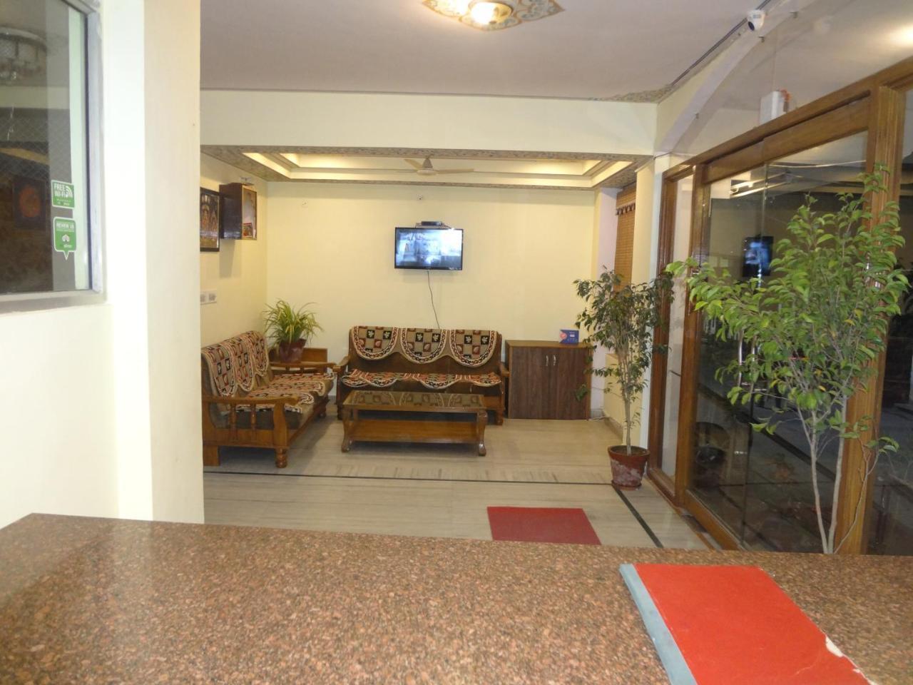 Hotel Jaipur Achrol Екстериор снимка