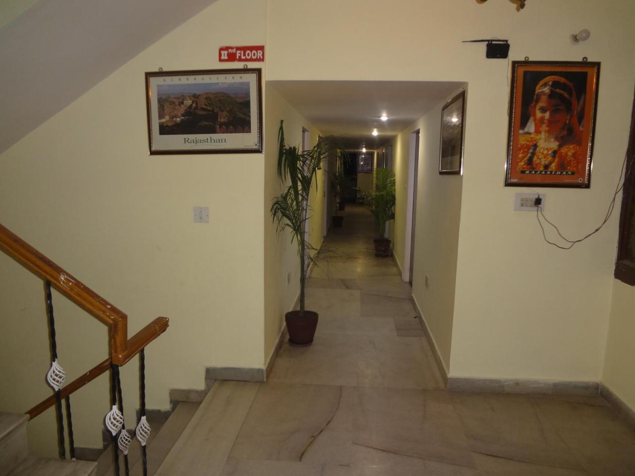 Hotel Jaipur Achrol Екстериор снимка