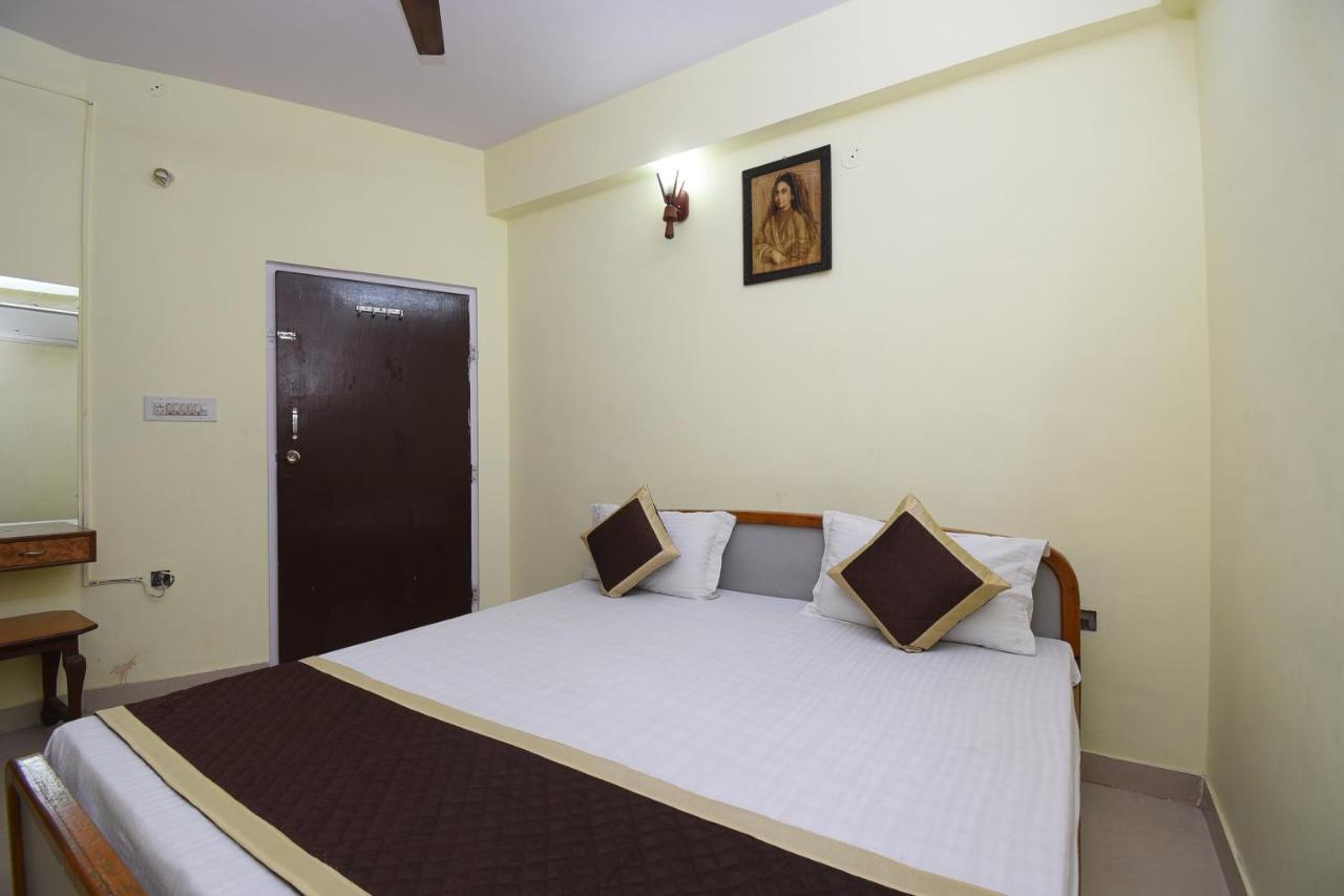 Hotel Jaipur Achrol Екстериор снимка