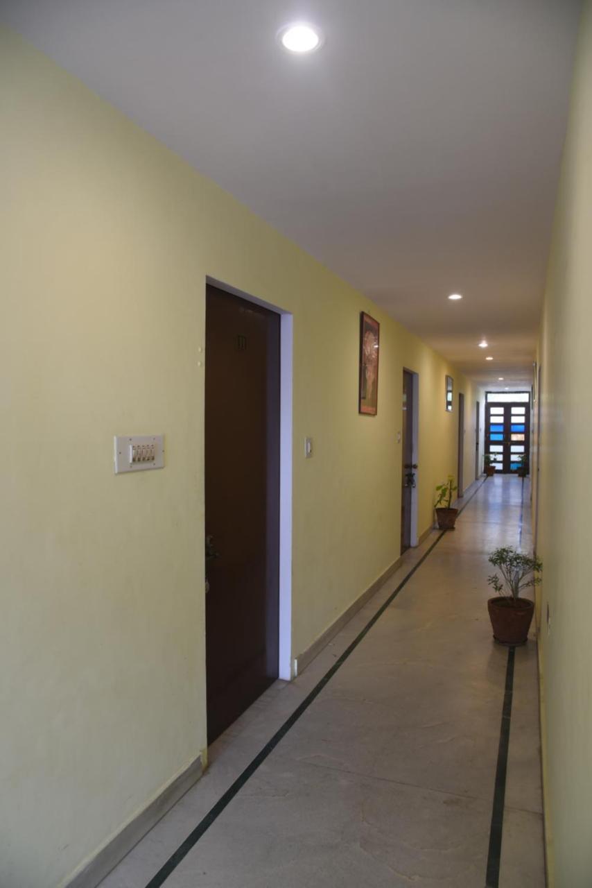 Hotel Jaipur Achrol Екстериор снимка
