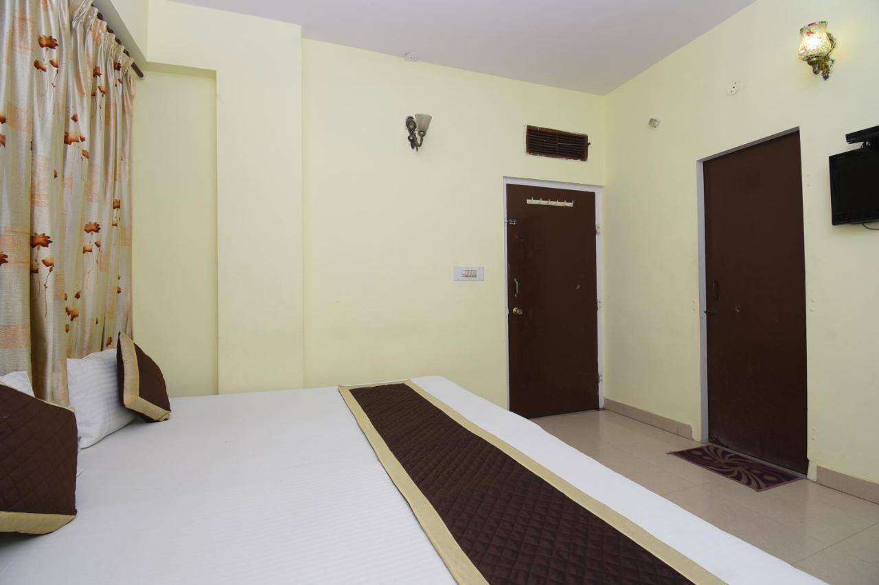 Hotel Jaipur Achrol Екстериор снимка